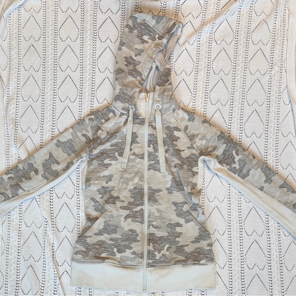 Athleta Gray/White Camouflage Zip-Up Hoodie